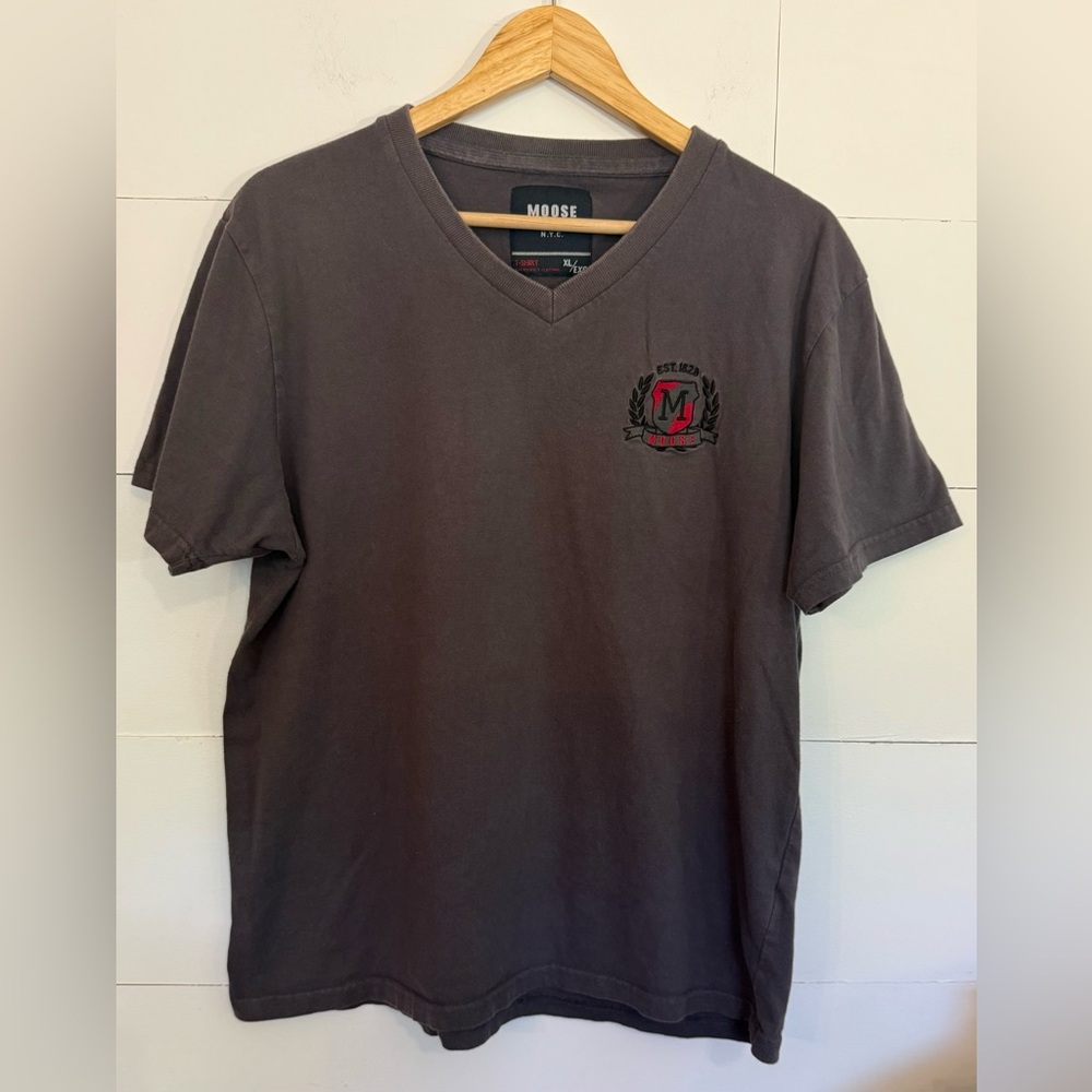 Men's Moose Gray V-Neck Shirt